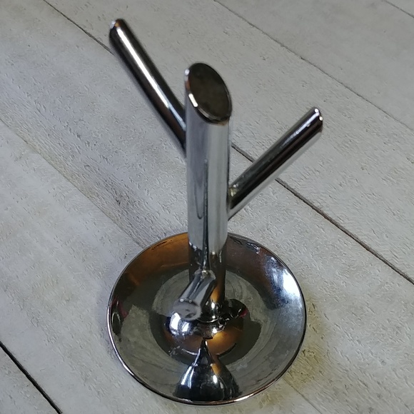 Cactus Ring Holder in Faux Silver - Picture 3 of 4